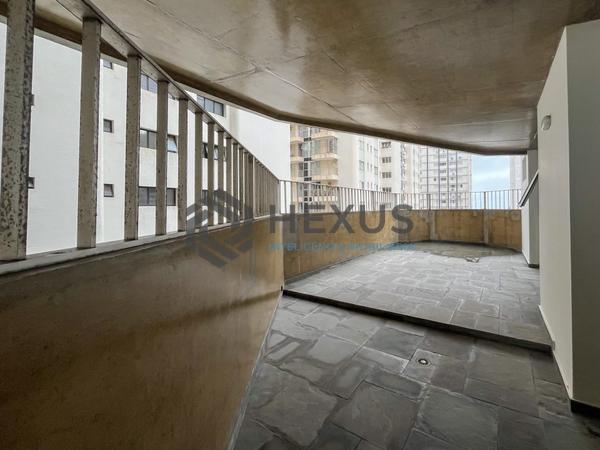Apartamento à Venda em Pitangueiras — foto 1