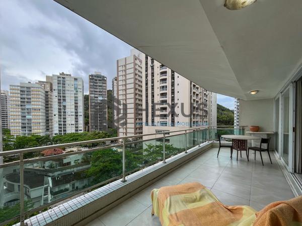 Apartamento à Venda em Pitangueiras — foto 3