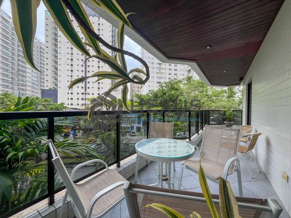 Apartamento à Venda em Pitangueiras — foto 1