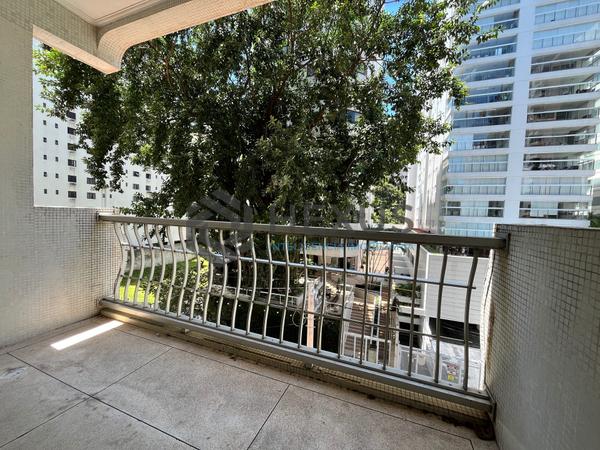 Apartamento à Venda em Pitangueiras — foto 1