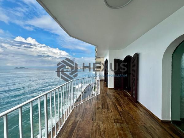 Apartamento à Venda em Pitangueiras — foto 1