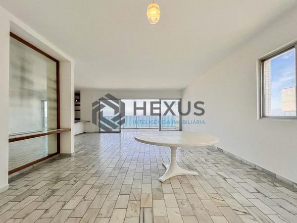 Apartamento à Venda em Pitangueiras — foto 2