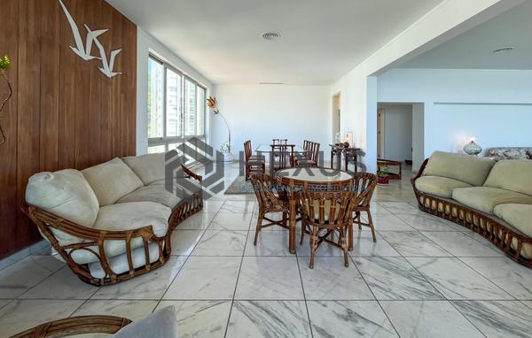 Apartamento à Venda em Pitangueiras — foto 8