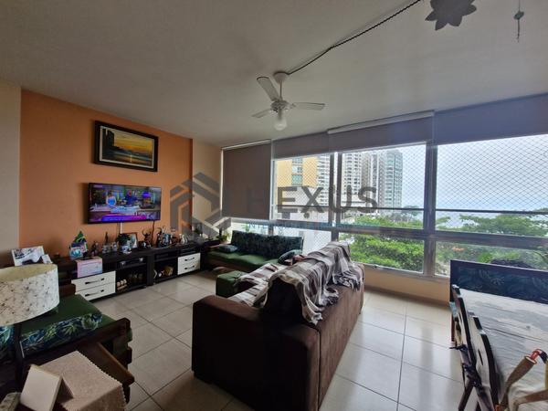 Apartamento à Venda em Pitangueiras — foto 1