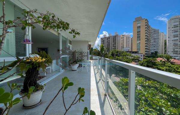 Apartamento à Venda em Pitangueiras — foto 4
