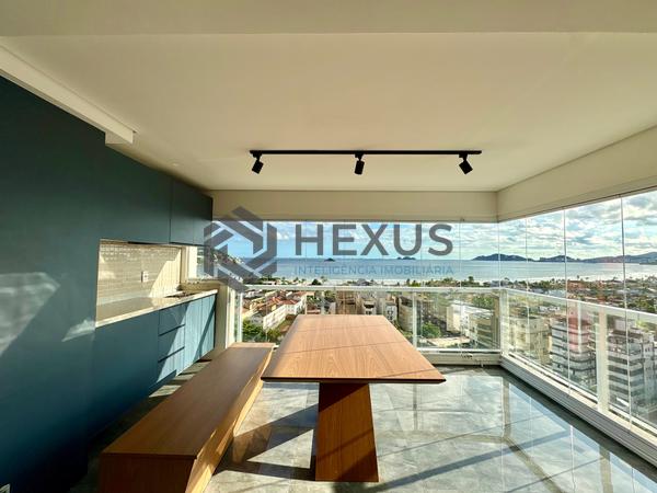 Apartamento à Venda em Enseada — foto 1