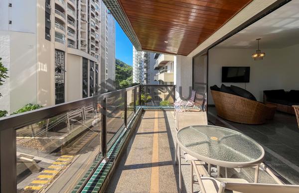 Apartamento à Venda em Pitangueiras — foto 11