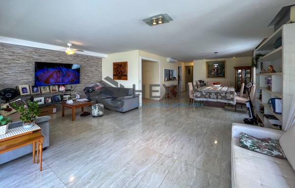 Apartamento à Venda em Pitangueiras — foto 10