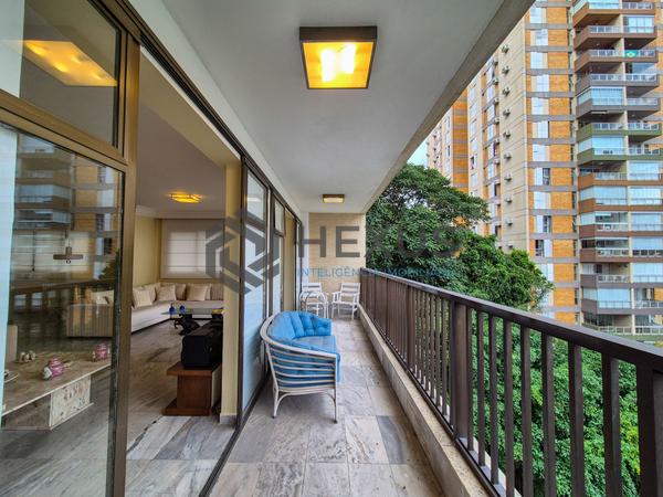 Apartamento à Venda em Pitangueiras — foto 1