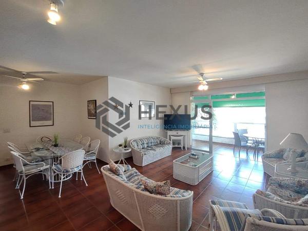 Apartamento à Venda em Enseada — foto 1