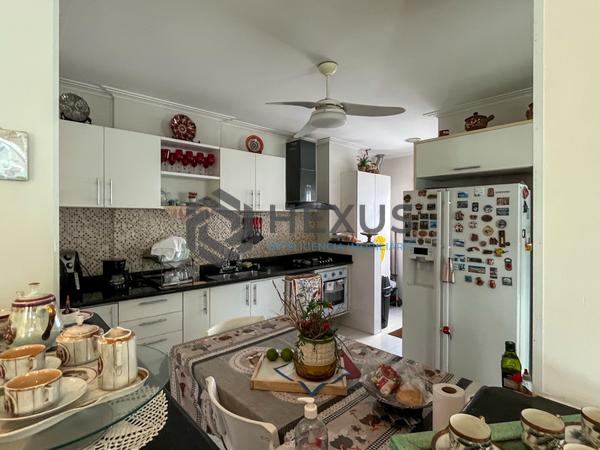 Apartamento à Venda em Pitangueiras — foto 15
