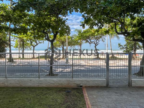 Apartamento à Venda em Pitangueiras — foto 1