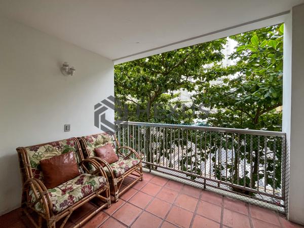 Apartamento à Venda em Pitangueiras — foto 1