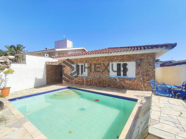 Casa à Venda em Guaiúba — foto 1