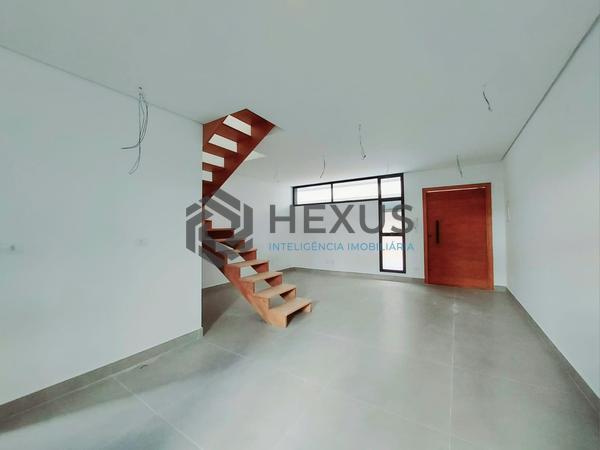 Casa à Venda em Jardim Astúrias — foto 2