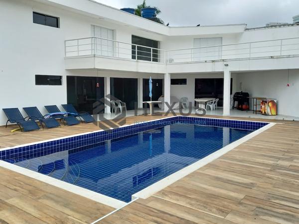 Casa à Venda em Enseada — foto 1