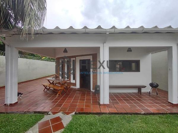 Casa à Venda em Enseada — foto 1