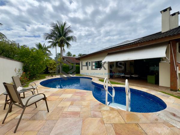 Casa à Venda em Enseada — foto 1