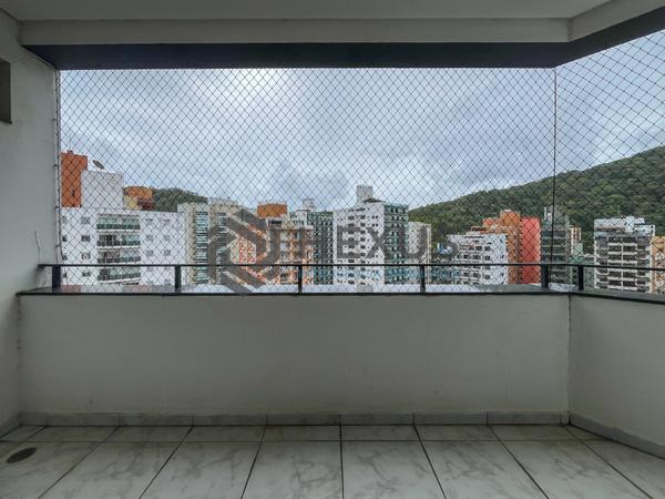 Cobertura à Venda em Pitangueiras — foto 10