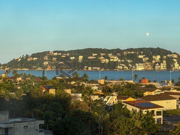 Apartamento à Venda em Enseada — foto 1