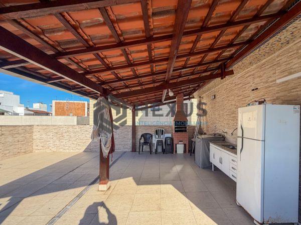 Cobertura à Venda em Vila Julia — foto 1